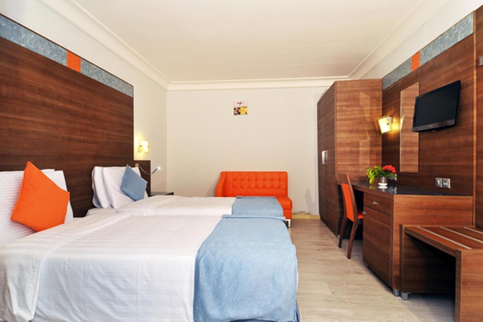 Benin Royal Hotel Cotonou Exteriör bild