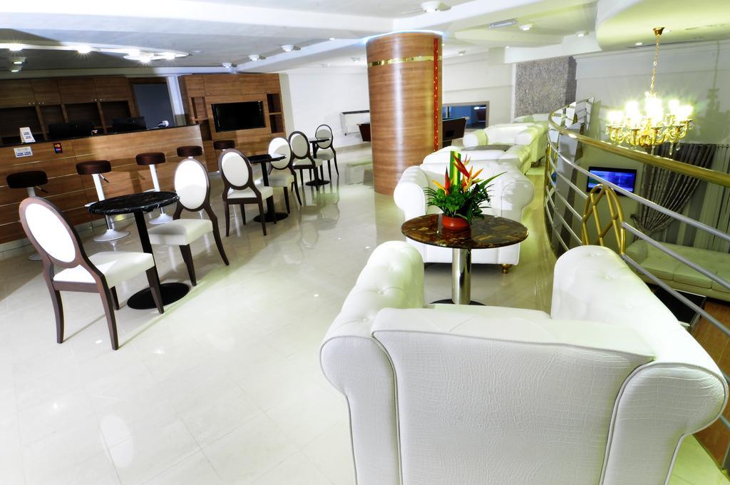 Benin Royal Hotel Cotonou Exteriör bild