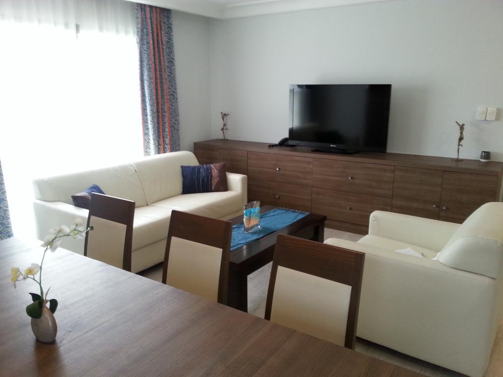 Benin Royal Hotel Cotonou Exteriör bild