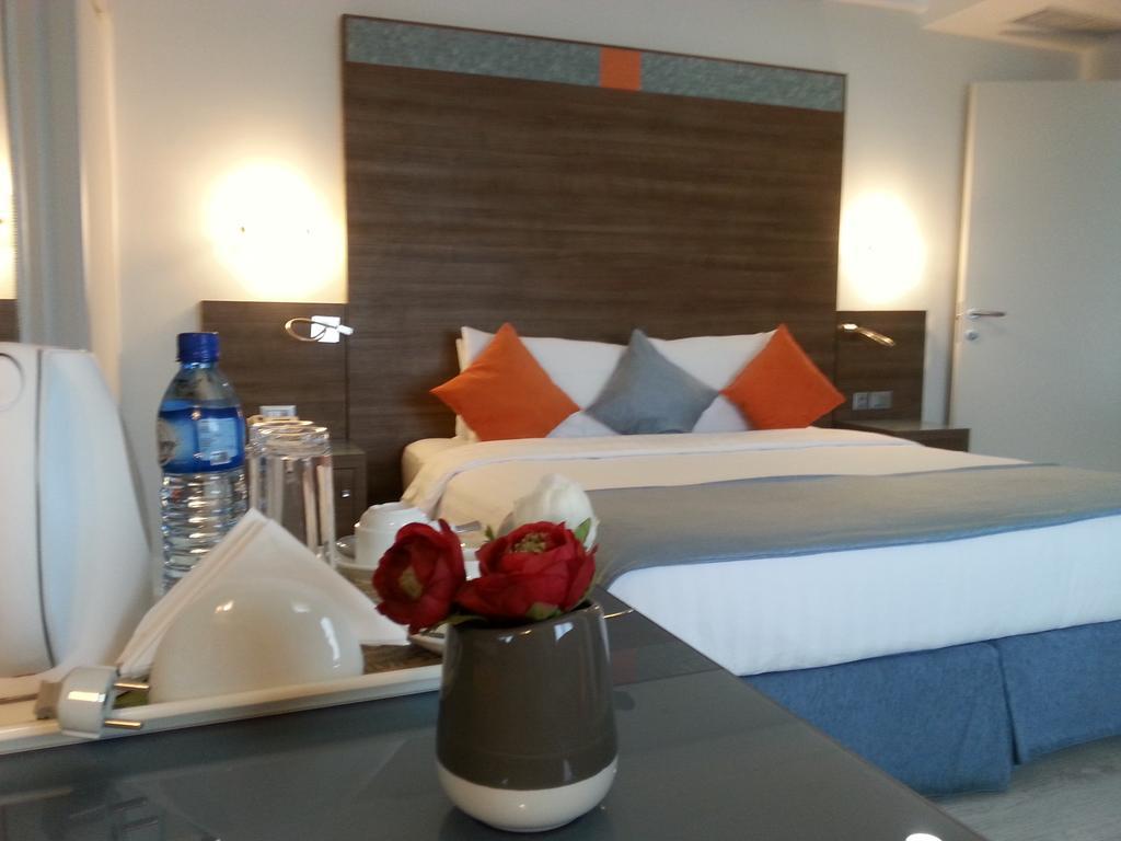 Benin Royal Hotel Cotonou Exteriör bild